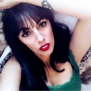 Meet your Posher, Eunice